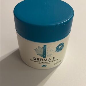 New Derma-E cream